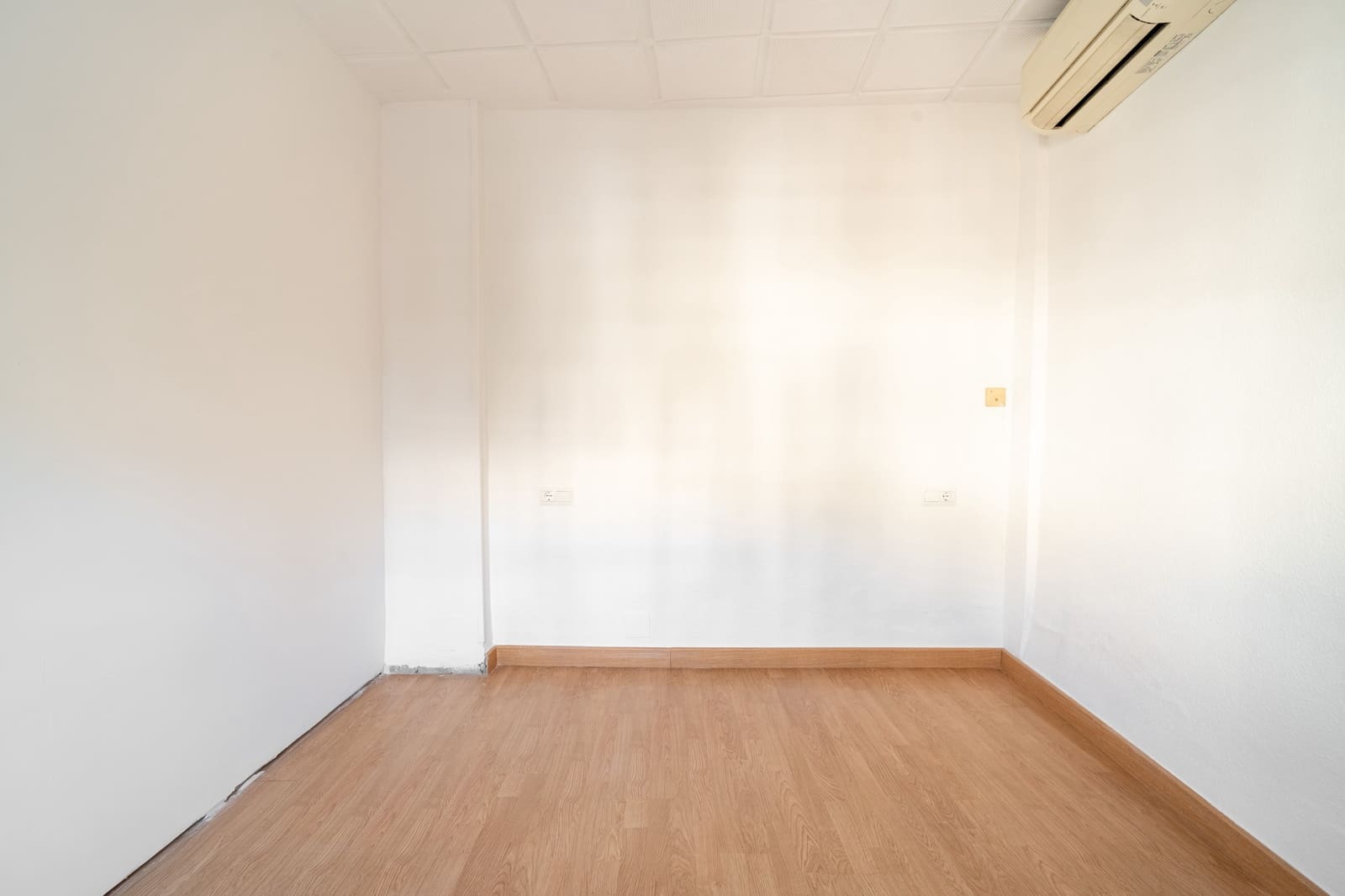 5 Zimmer Haus zu verkaufen in Granada Stadt mit Garage - 619.900 € (Ref: 10012367)