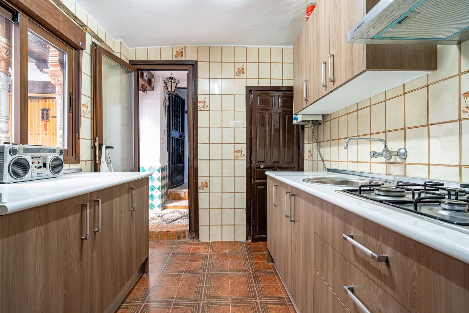 5 Zimmer Haus zu verkaufen in Granada Stadt mit Garage - 619.900 € (Ref: 10012367)