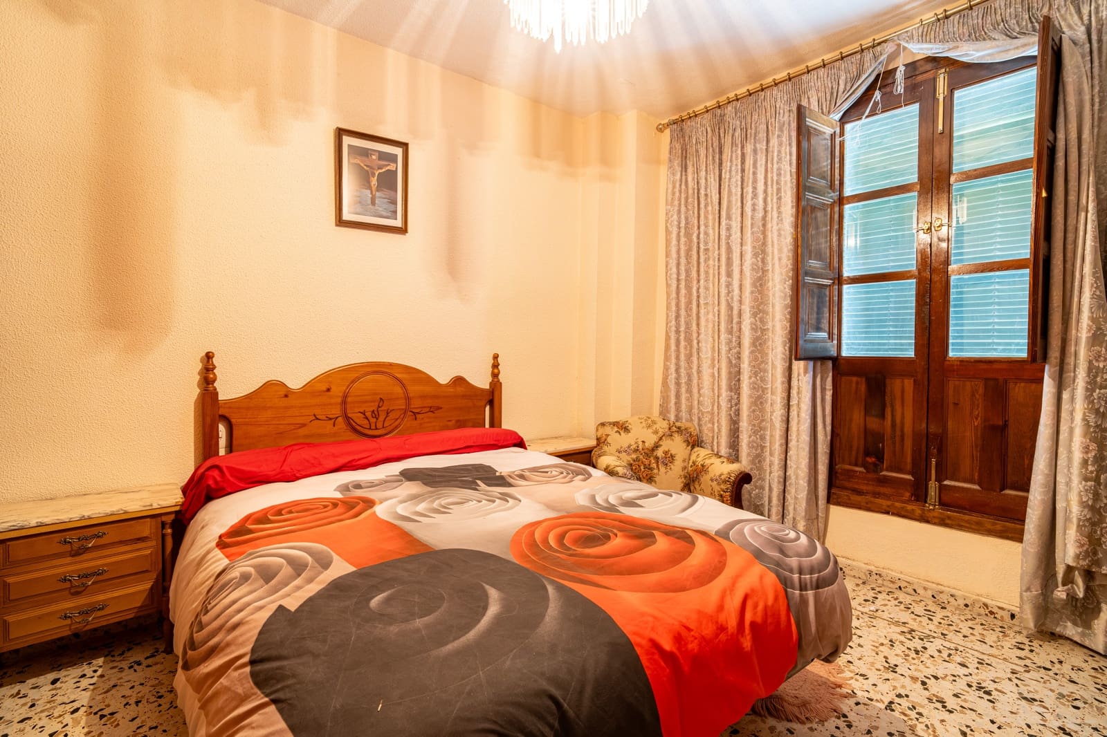 5 Zimmer Haus zu verkaufen in Granada Stadt mit Garage - 619.900 € (Ref: 10012367)