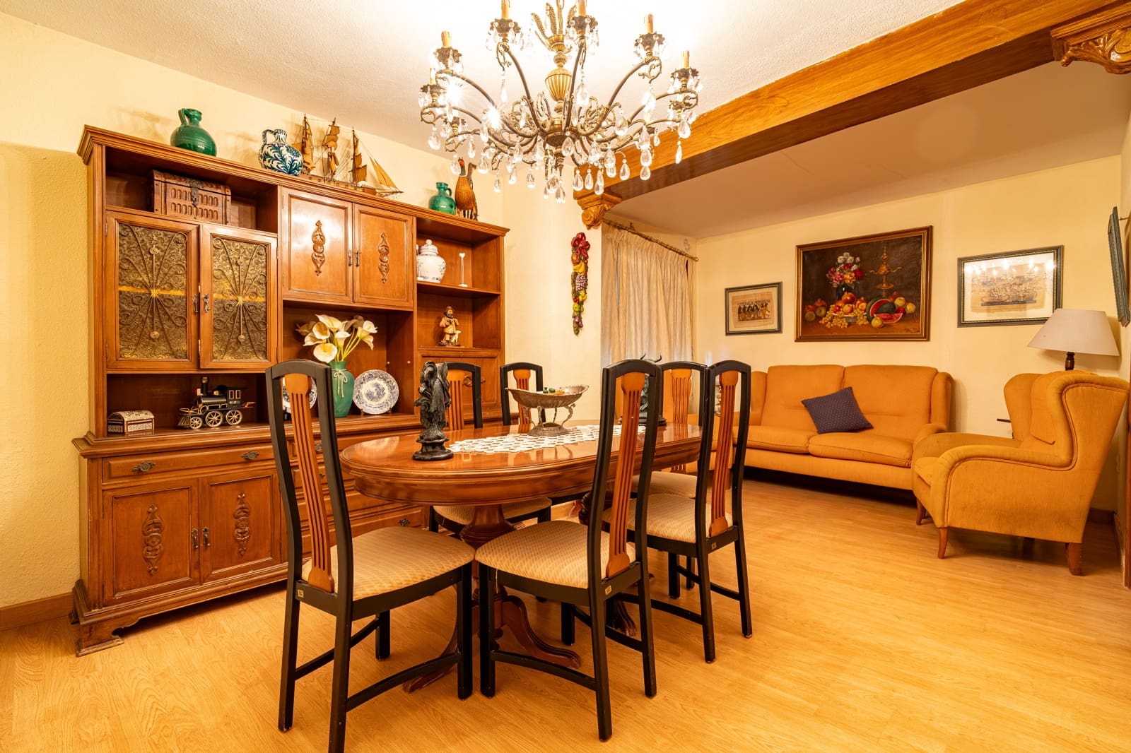 5 Zimmer Haus zu verkaufen in Granada Stadt mit Garage - 619.900 € (Ref: 10012367)