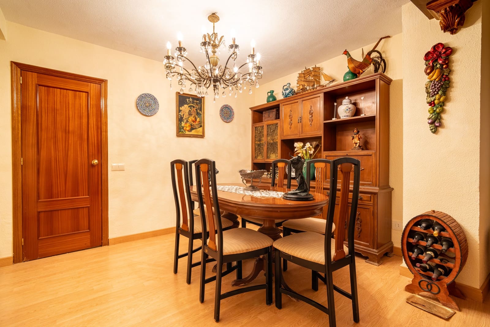 5 Zimmer Haus zu verkaufen in Granada Stadt mit Garage - 619.900 € (Ref: 10012367)