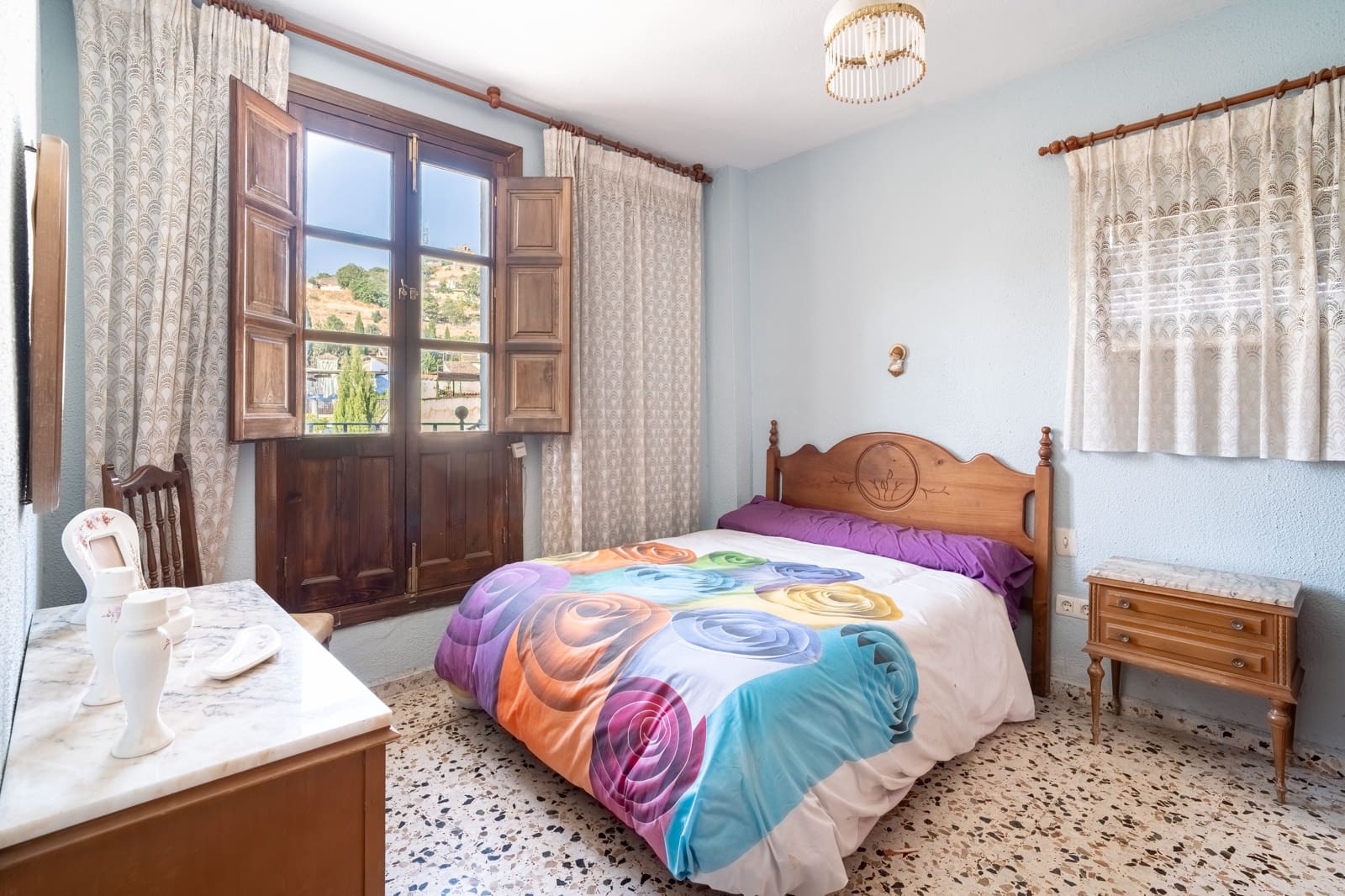 5 Zimmer Haus zu verkaufen in Granada Stadt mit Garage - 619.900 € (Ref: 10012367)