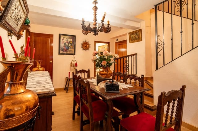 5 Zimmer Haus zu verkaufen in Albaicin, Granada Stadt mit Garage - 619.900 € (Ref: 10012367)