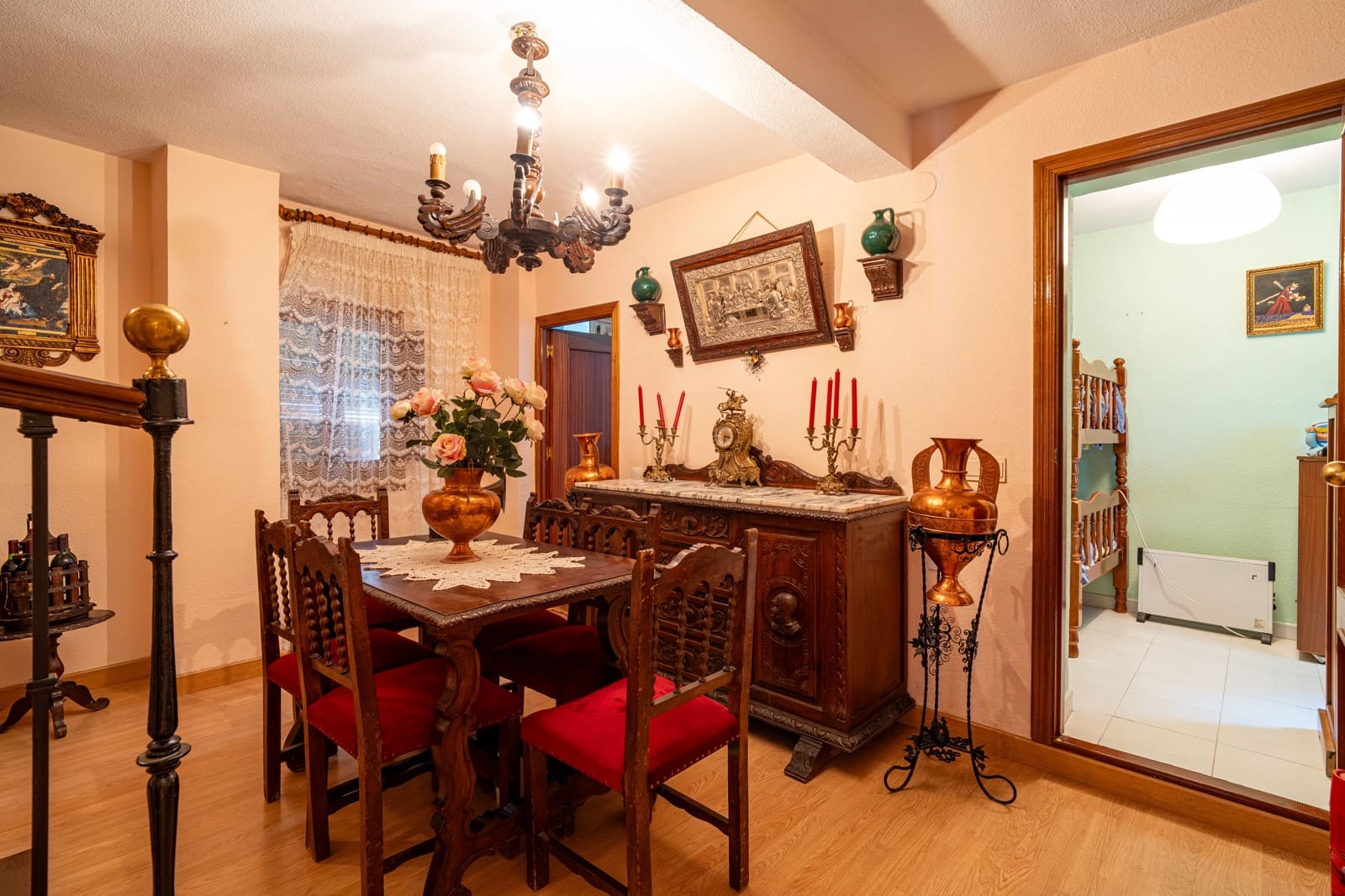 5 Zimmer Haus zu verkaufen in Granada Stadt mit Garage - 619.900 € (Ref: 10012367)
