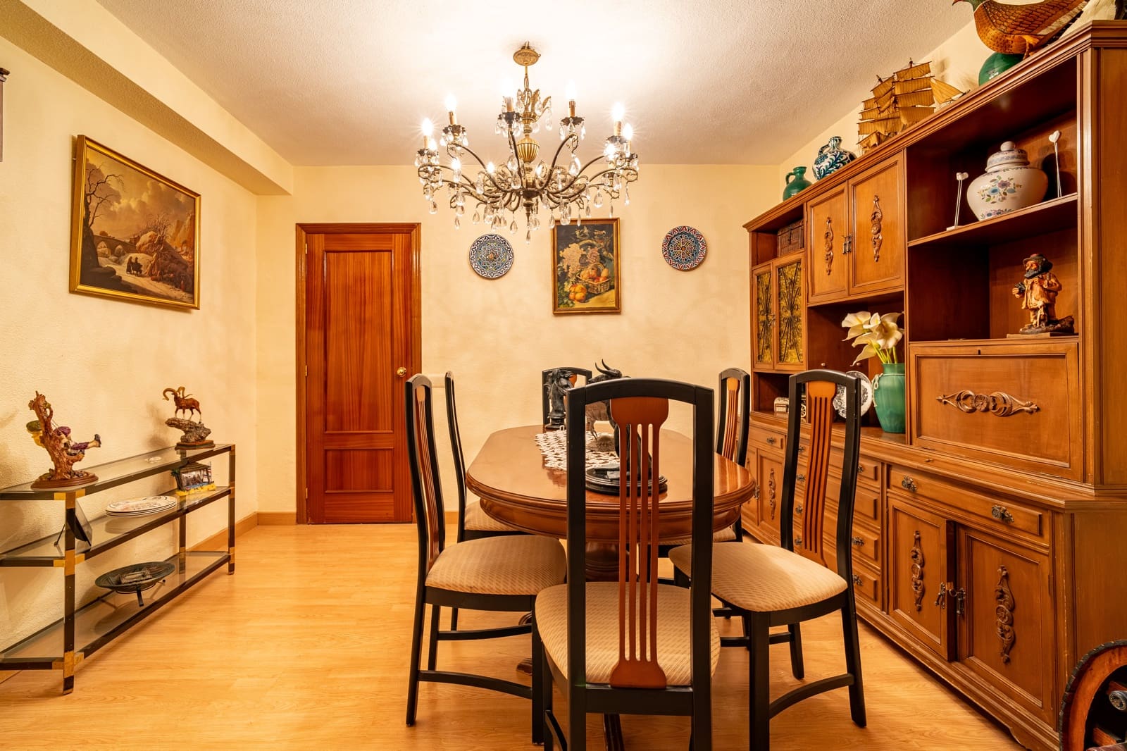 5 Zimmer Haus zu verkaufen in Granada Stadt mit Garage - 619.900 € (Ref: 10012367)