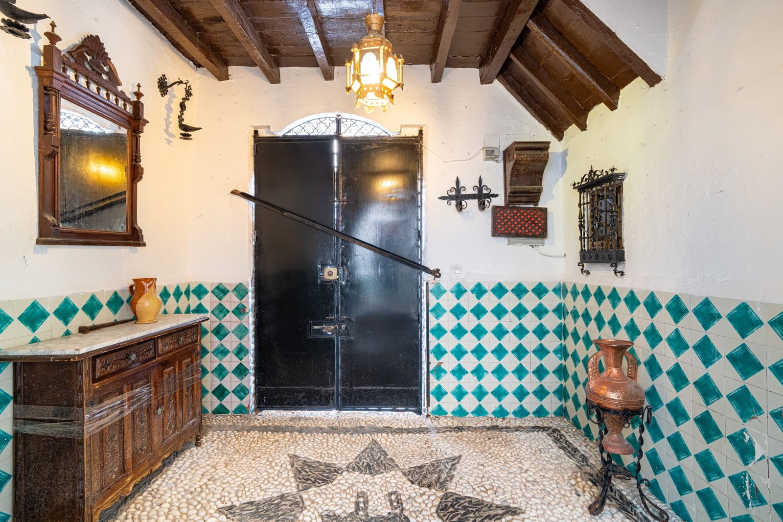 5 Zimmer Haus zu verkaufen in Granada Stadt mit Garage - 619.900 € (Ref: 10012367)