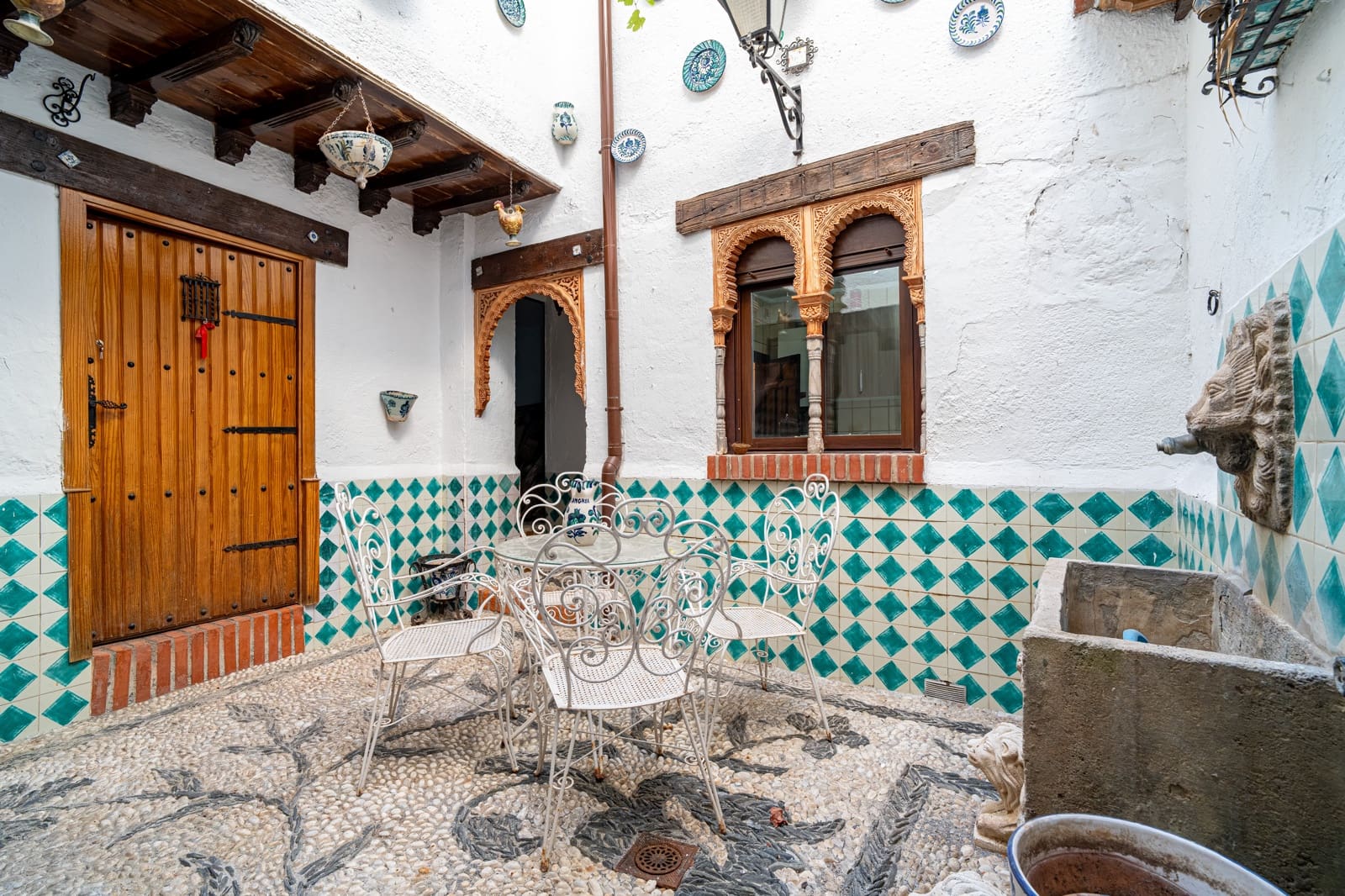 5 Zimmer Haus zu verkaufen in Granada Stadt mit Garage - 619.900 € (Ref: 10012367)