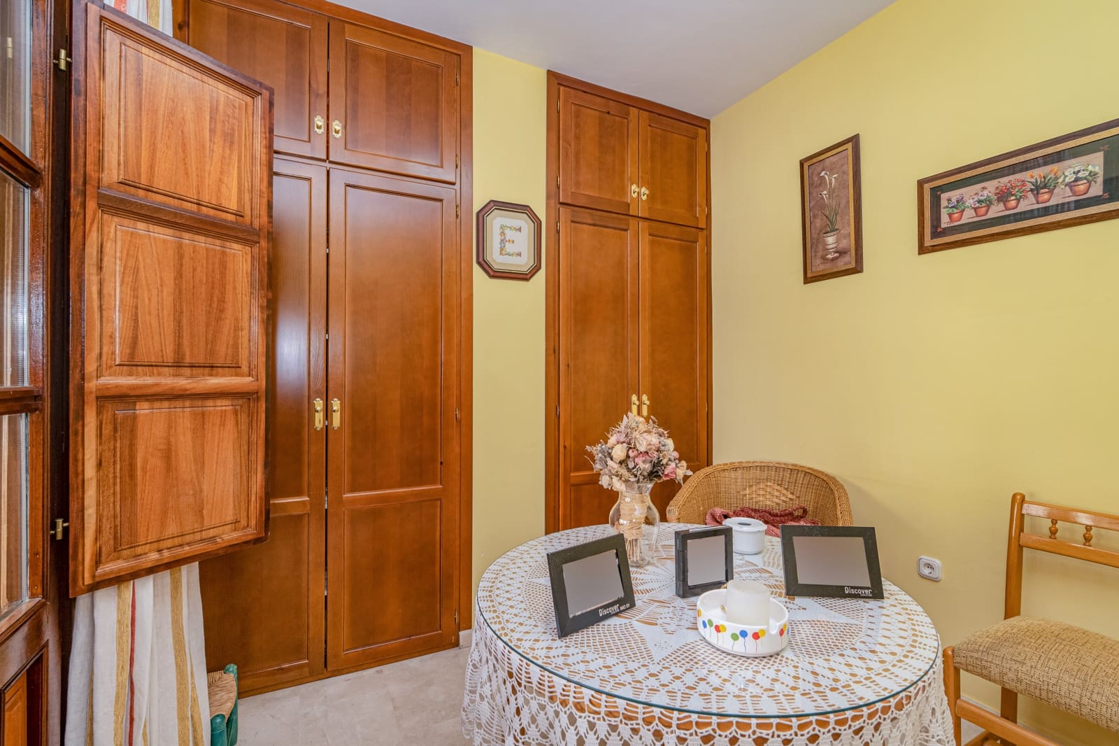 5 chambre Villa/Maison Mitoyenne à vendre à Grenade ville avec garage - 580 000 € (Ref: 9383599)