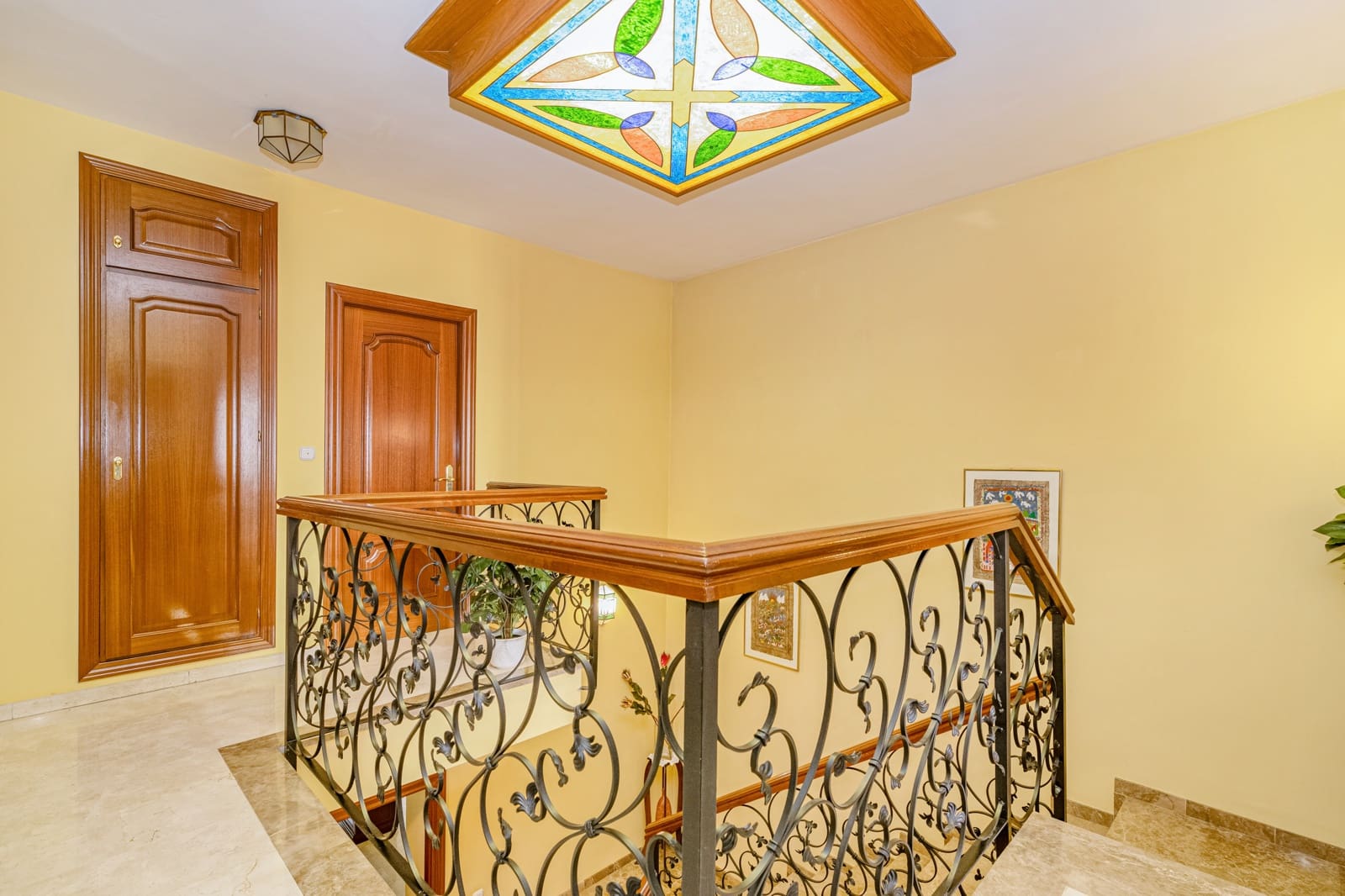 5 chambre Villa/Maison Mitoyenne à vendre à Grenade ville avec garage - 580 000 € (Ref: 9383599)