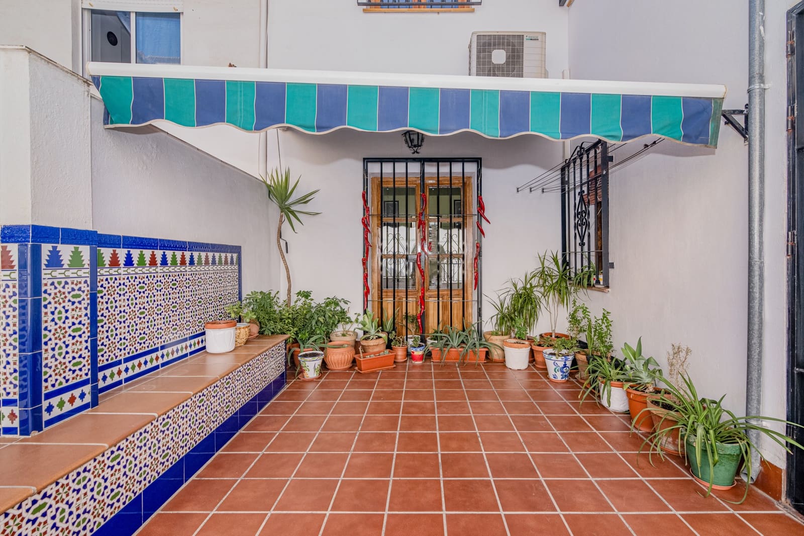 5 chambre Villa/Maison Mitoyenne à vendre à Grenade ville avec garage - 580 000 € (Ref: 9383599)