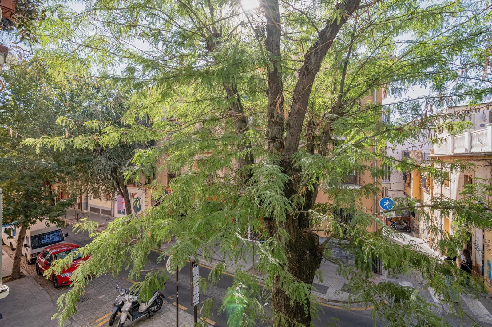 5 chambre Villa/Maison Mitoyenne à vendre à Grenade ville avec garage - 580 000 € (Ref: 9383599)