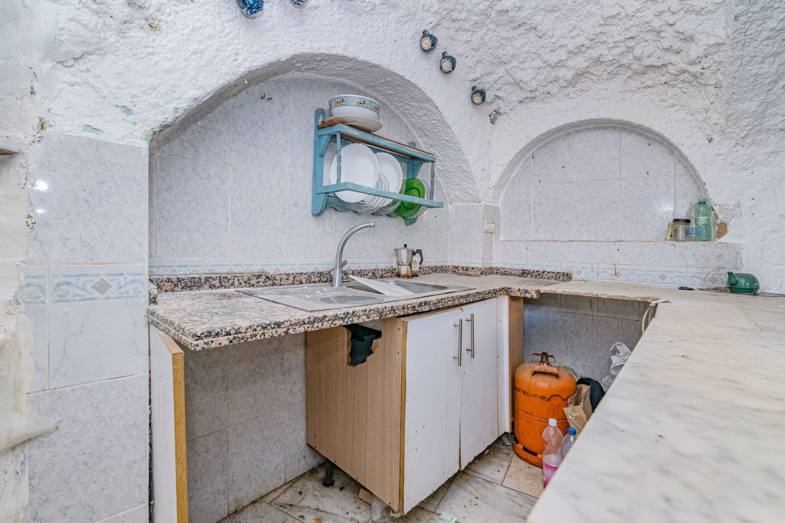 1 makuuhuone Luolatalo myytävänä paikassa Granada kaupunki - 49 900 € (Ref: 9383607)