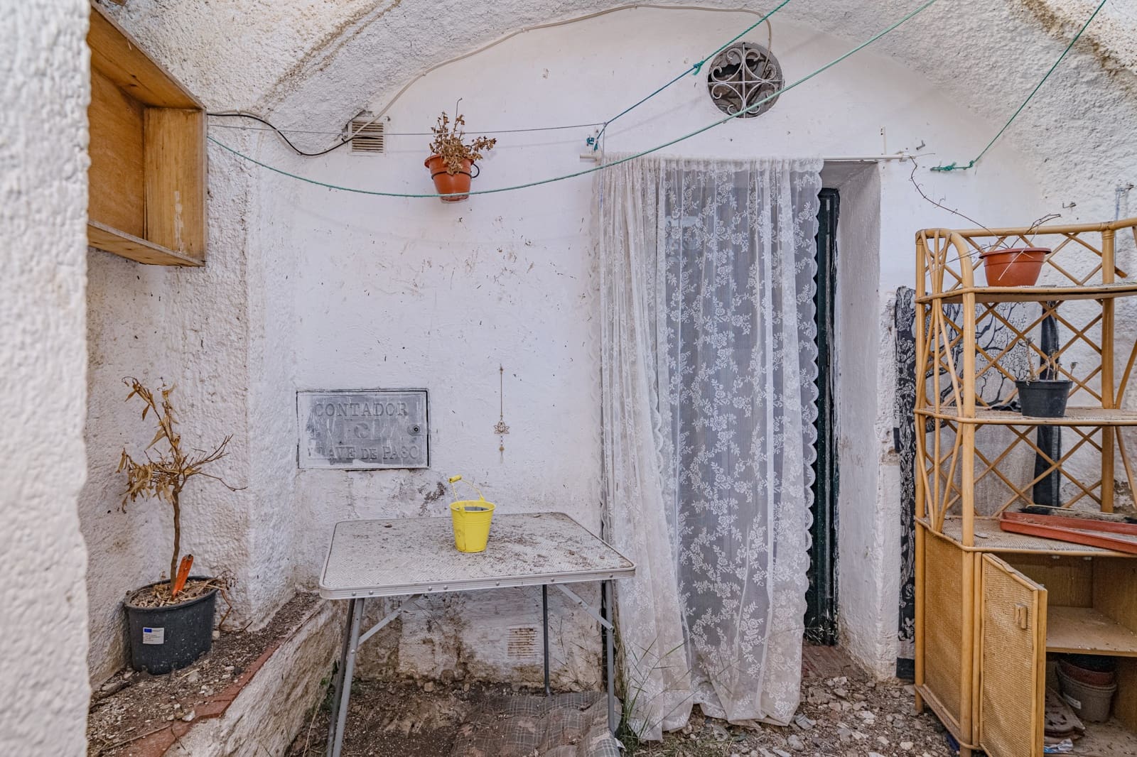 1 makuuhuone Luolatalo myytävänä paikassa Granada kaupunki - 49 900 € (Ref: 9383607)