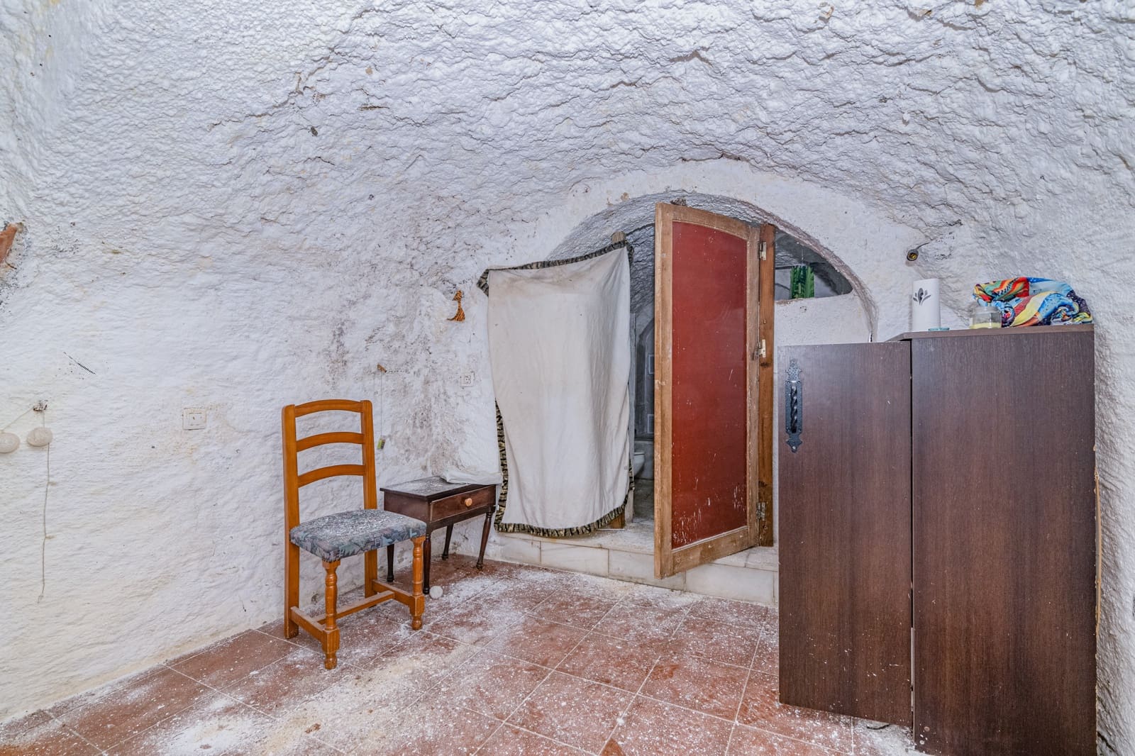 1 makuuhuone Luolatalo myytävänä paikassa Granada kaupunki - 49 900 € (Ref: 9383607)