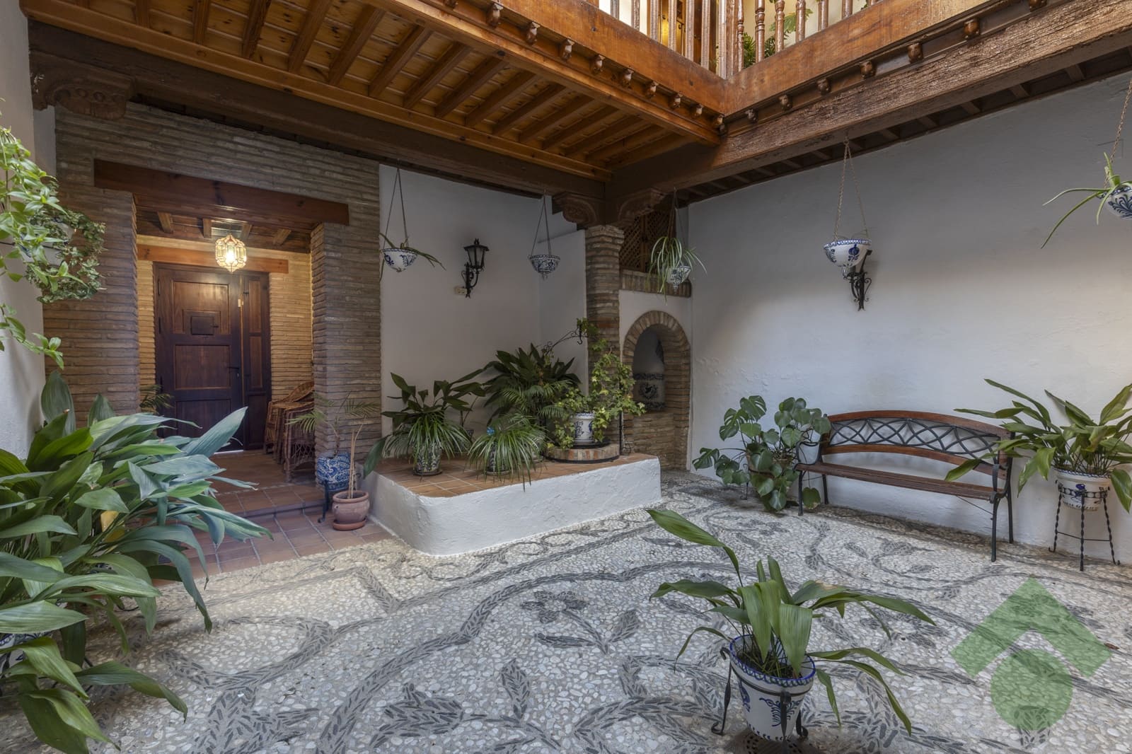 5 soveværelse Byhus til salg i Granada by - € 649.900 (Ref: 9397958)