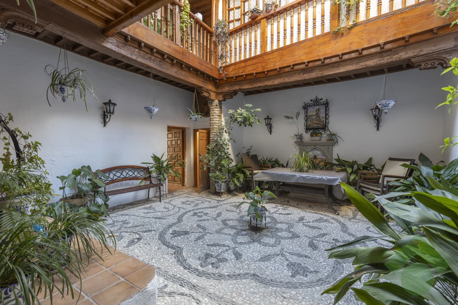 5 soveværelse Byhus til salg i Granada by - € 649.900 (Ref: 9397958)