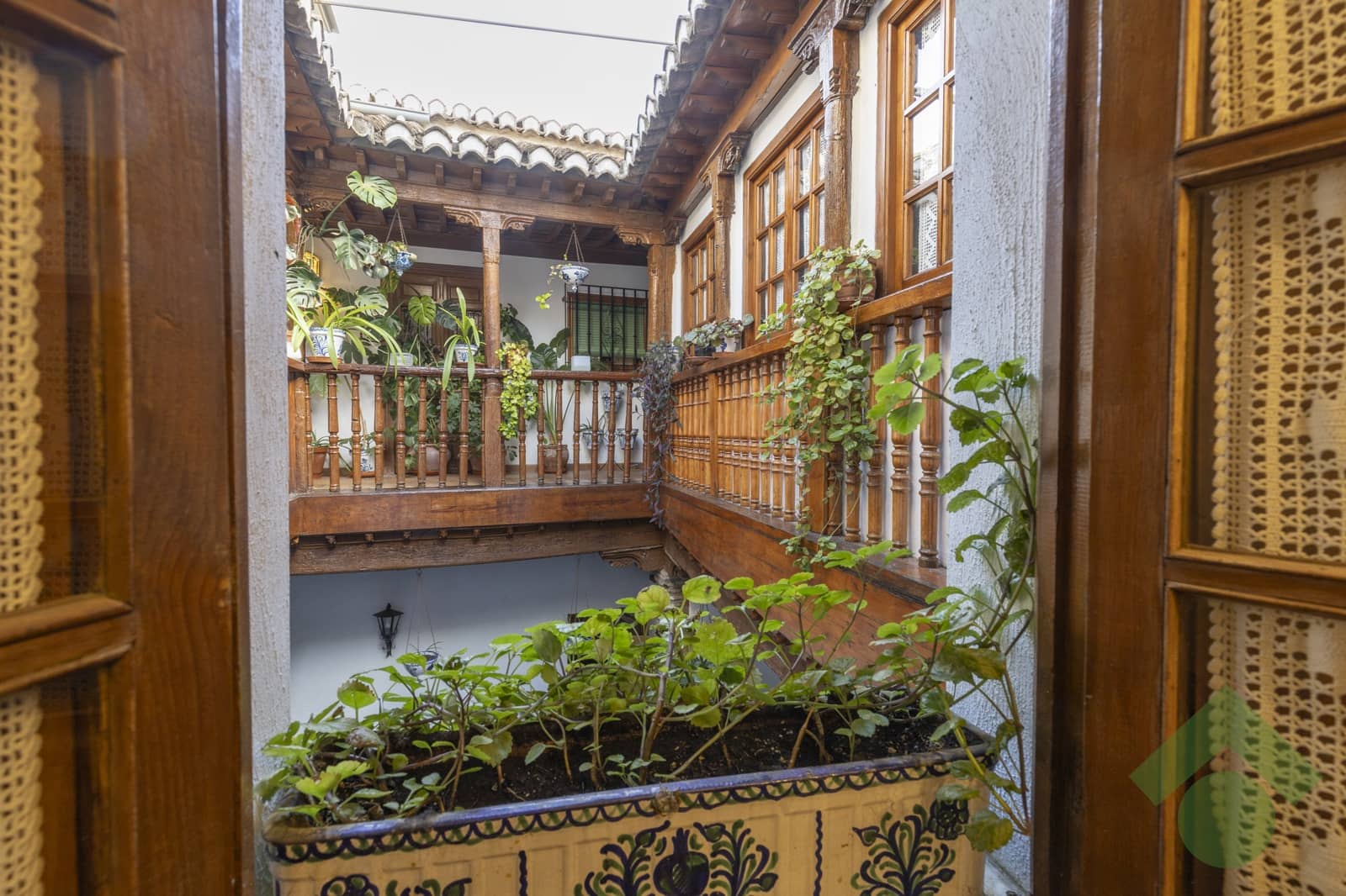 5 soveværelse Byhus til salg i Granada by - € 649.900 (Ref: 9397958)