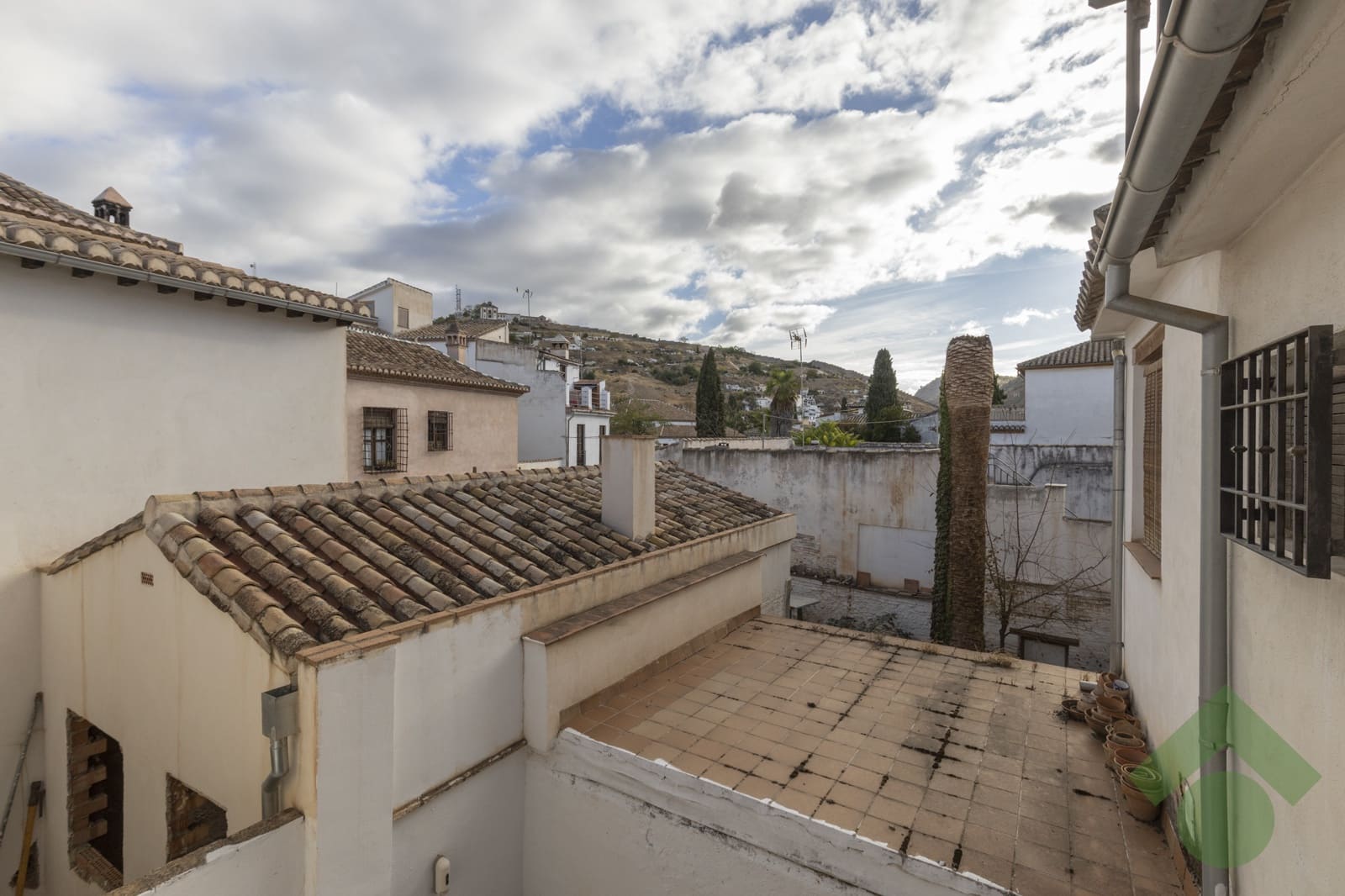 5 soveværelse Byhus til salg i Granada by - € 649.900 (Ref: 9397958)