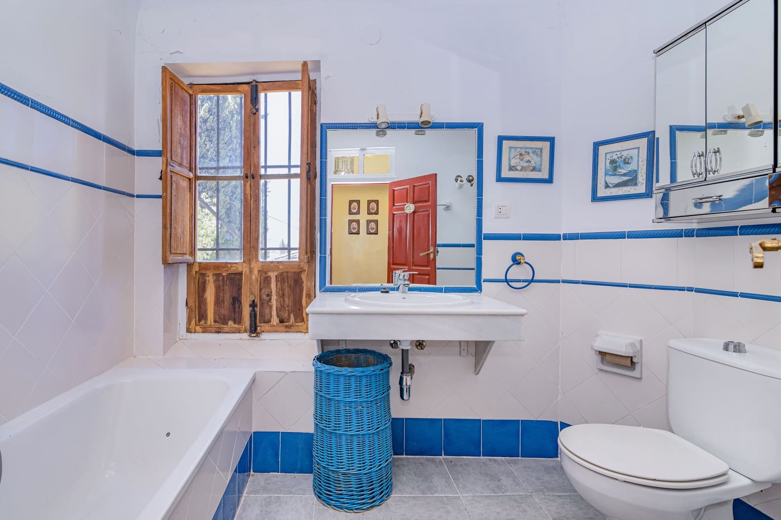 3 makuuhuone Omakotitalo myytävänä paikassa Granada kaupunki - 600 000 € (Ref: 9397968)