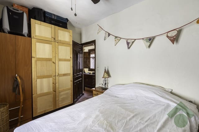 6 soveværelse Rækkehus til salg i Albaicin, Granada by - € 408.000 (Ref: 9397969)