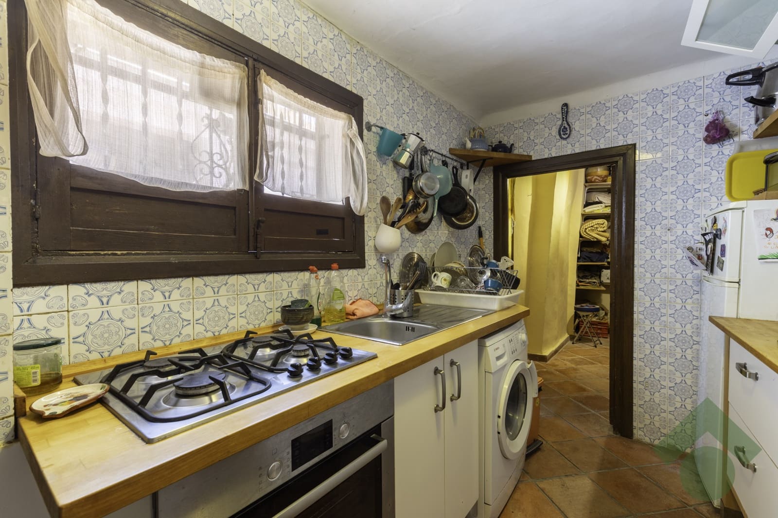 6 bedroom Terraced Villa for sale in Granada city - € 408,000 (Ref: 9397969)