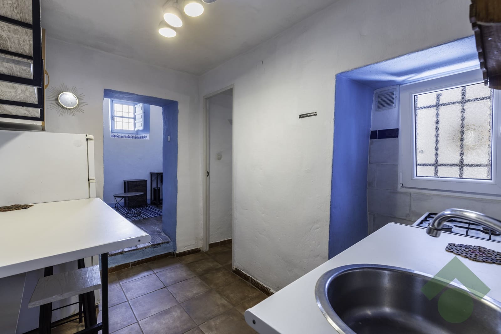 6 bedroom Terraced Villa for sale in Granada city - € 408,000 (Ref: 9397969)