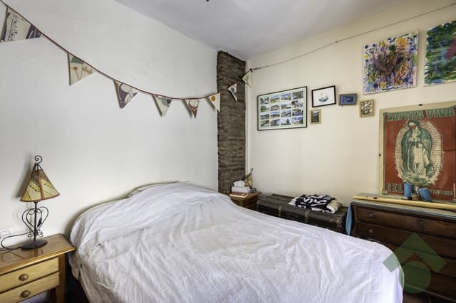 6 soveværelse Rækkehus til salg i Albaicin, Granada by - € 408.000 (Ref: 9397969)