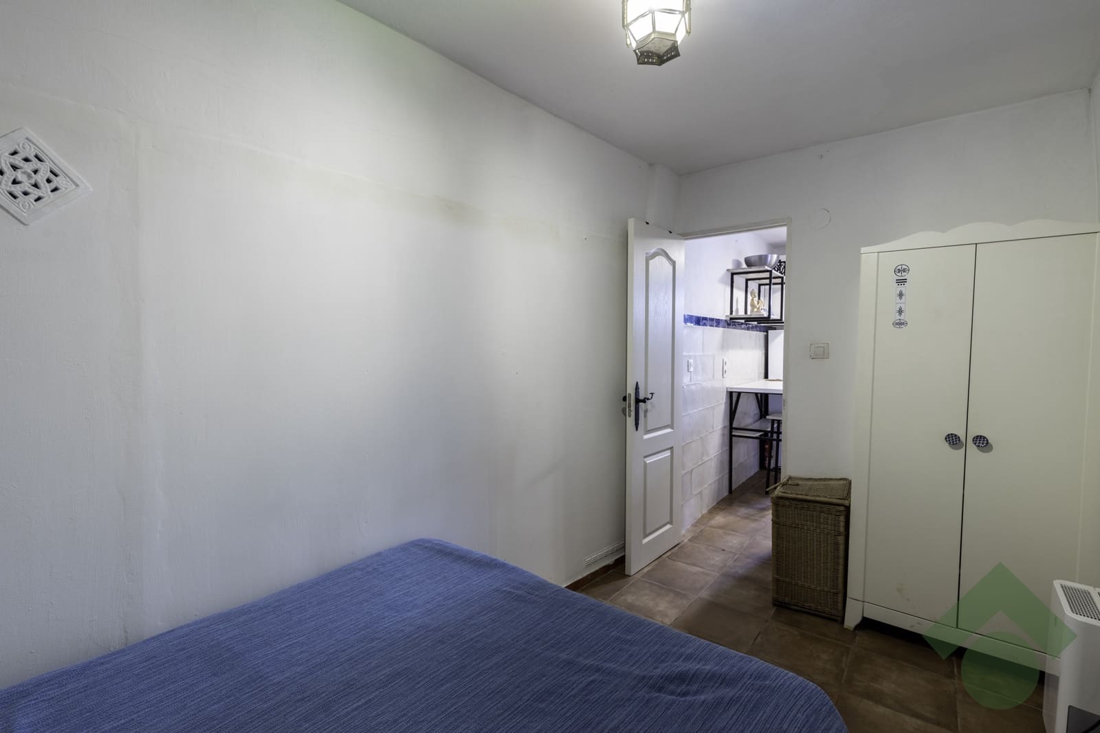 6 bedroom Terraced Villa for sale in Granada city - € 408,000 (Ref: 9397969)