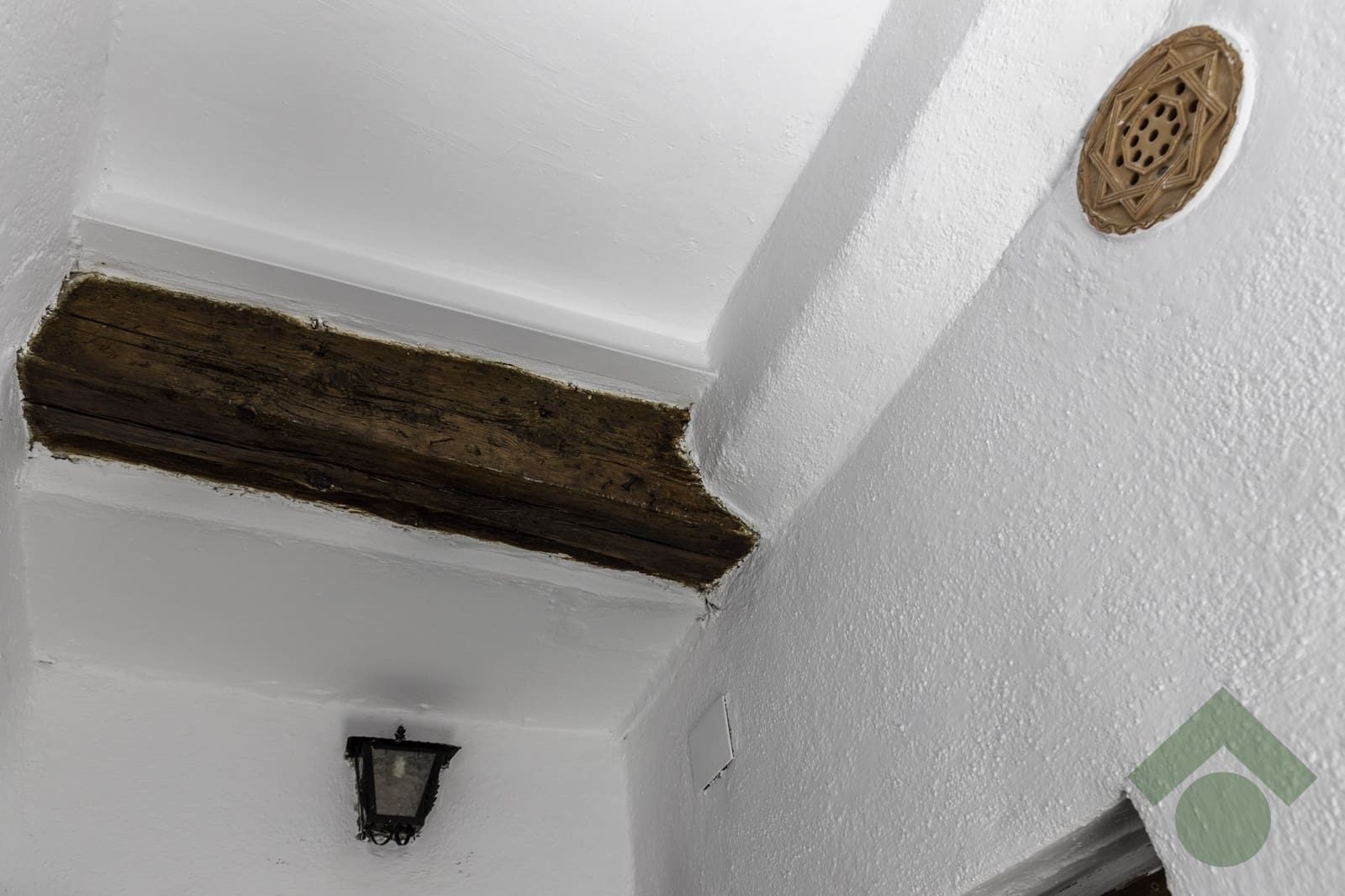 6 bedroom Terraced Villa for sale in Granada city - € 408,000 (Ref: 9397969)