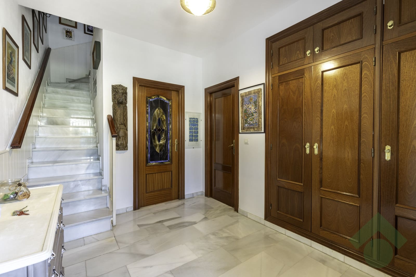 4 makuuhuone Rivitalo myytävänä paikassa Granada kaupunki - 370 000 € (Ref: 9402541)