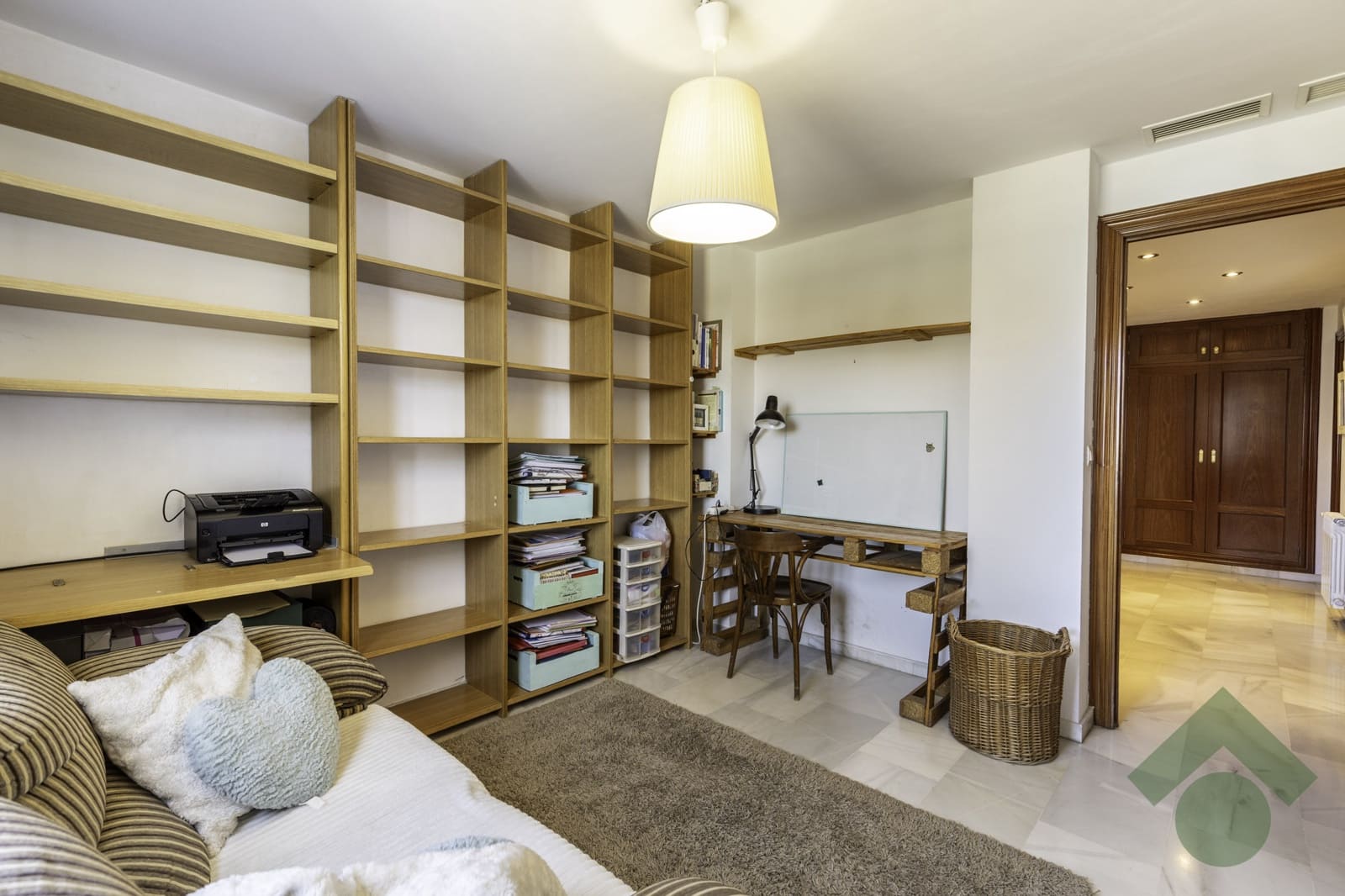 4 makuuhuone Rivitalo myytävänä paikassa Granada kaupunki - 370 000 € (Ref: 9402541)