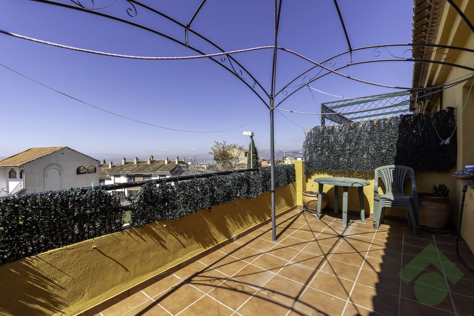 4 makuuhuone Rivitalo myytävänä paikassa Granada kaupunki - 370 000 € (Ref: 9402541)