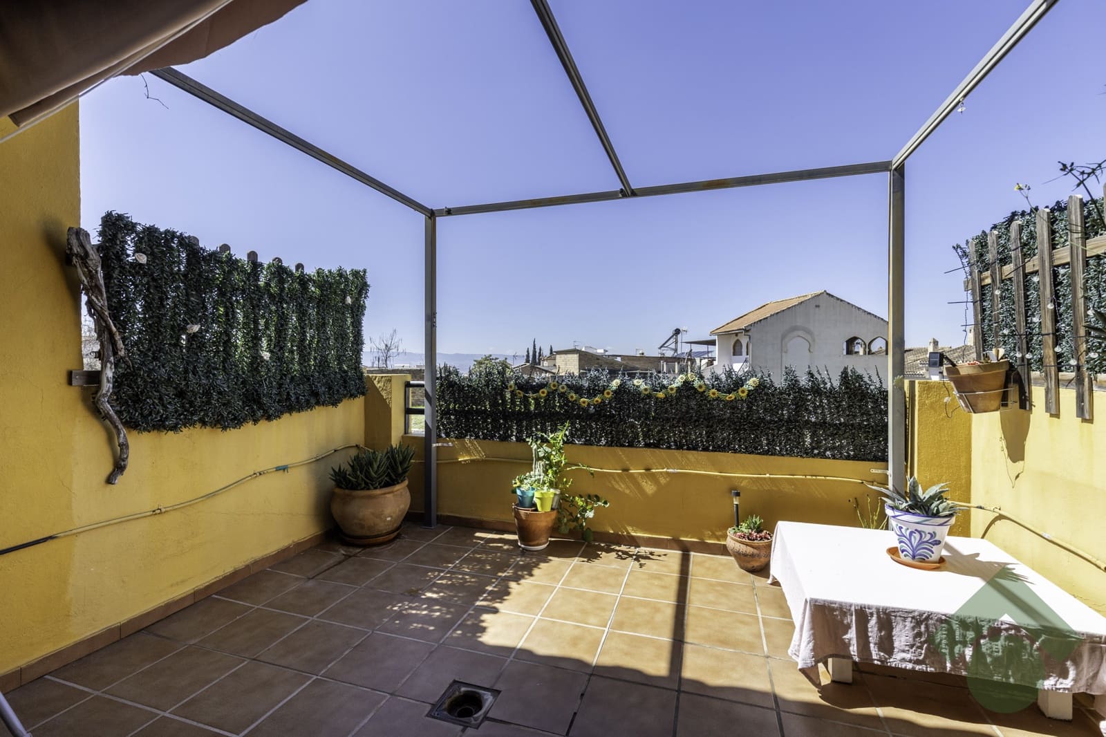 4 makuuhuone Rivitalo myytävänä paikassa Granada kaupunki - 370 000 € (Ref: 9402541)