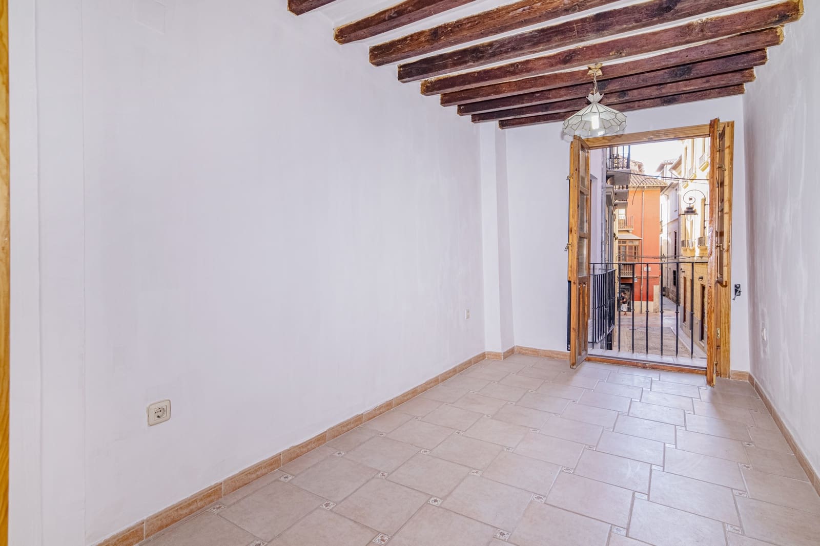 3 soveværelse Rækkehus til salg i Granada by - € 269.900 (Ref: 9402542)