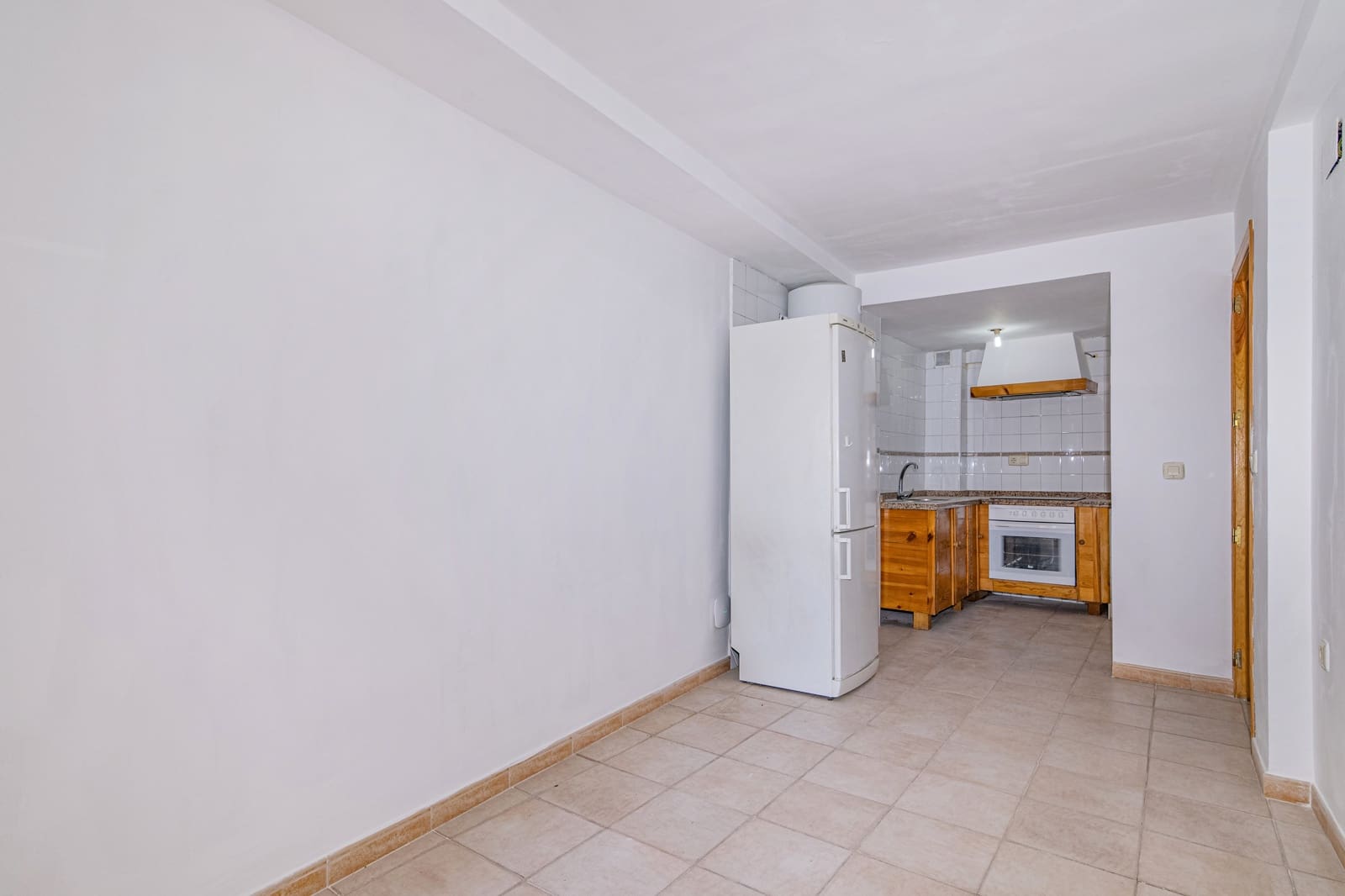 3 soveværelse Rækkehus til salg i Granada by - € 269.900 (Ref: 9402542)