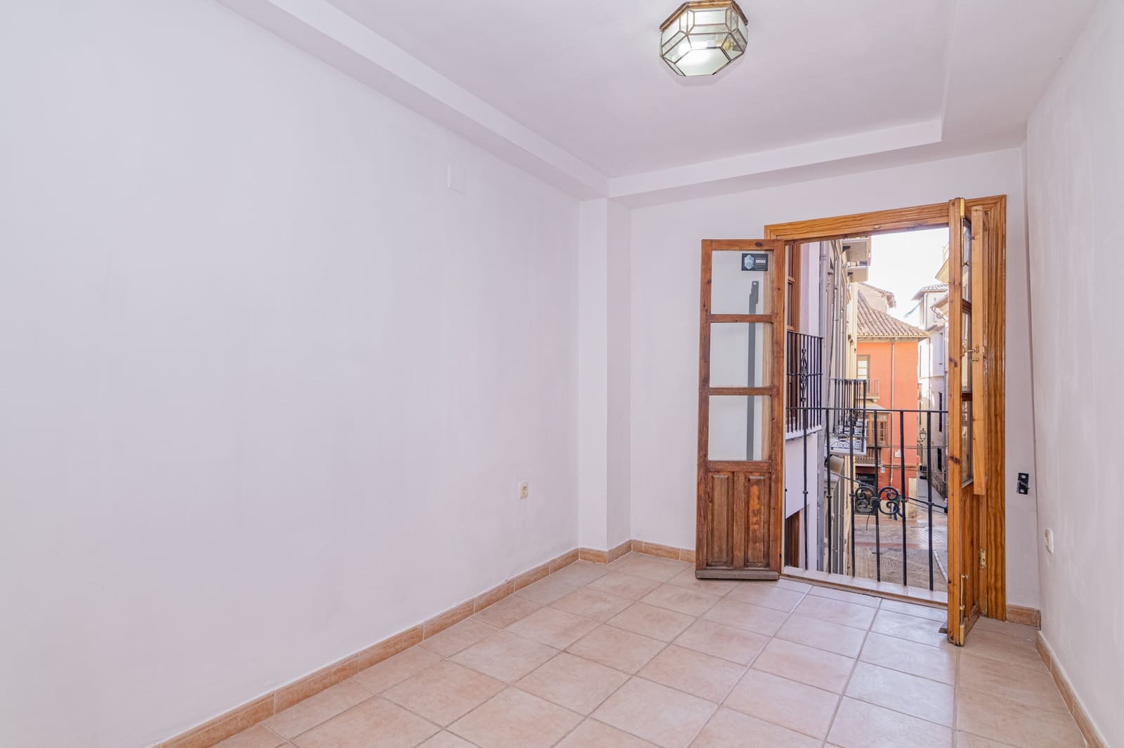 3 soveværelse Rækkehus til salg i Granada by - € 269.900 (Ref: 9402542)