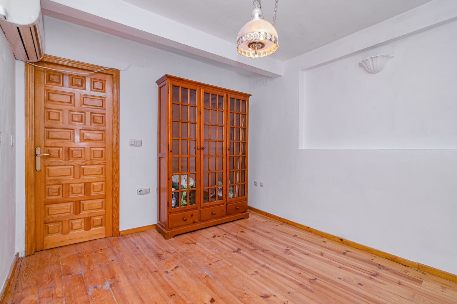 3 soveværelse Rækkehus til salg i Granada by - € 269.900 (Ref: 9402542)