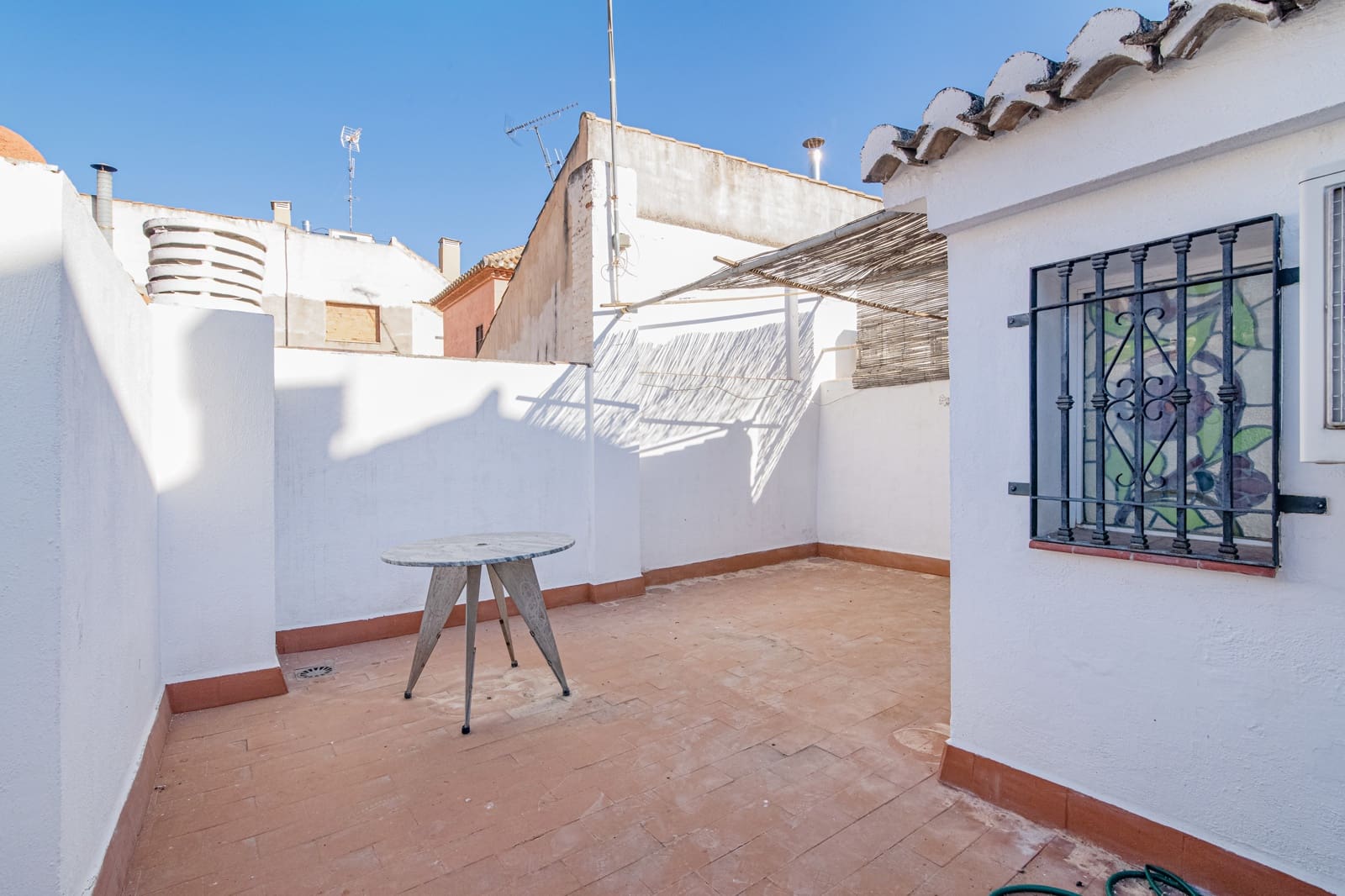 3 soveværelse Rækkehus til salg i Granada by - € 269.900 (Ref: 9402542)