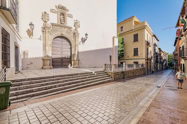 3 soveværelse Rækkehus til salg i San Matías - Realejo, Granada by - € 269.900 (Ref: 9402542)