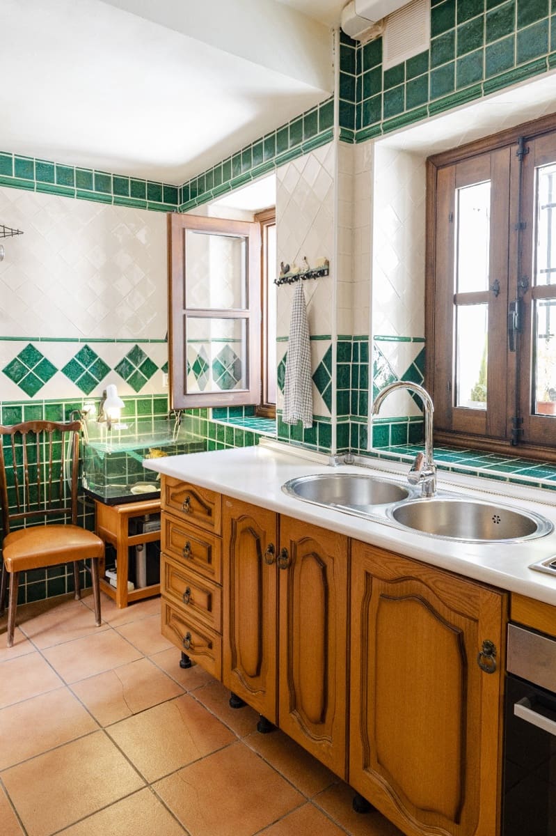 4 bedroom Terraced Villa for sale in Granada city - € 499,900 (Ref: 9402717)