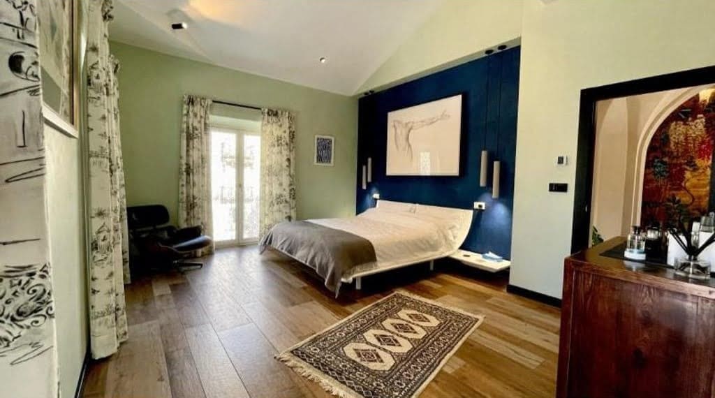 5 soverom Villa til salgs i Granada by med garasje - € 1 400 000 (Ref: 9404573)