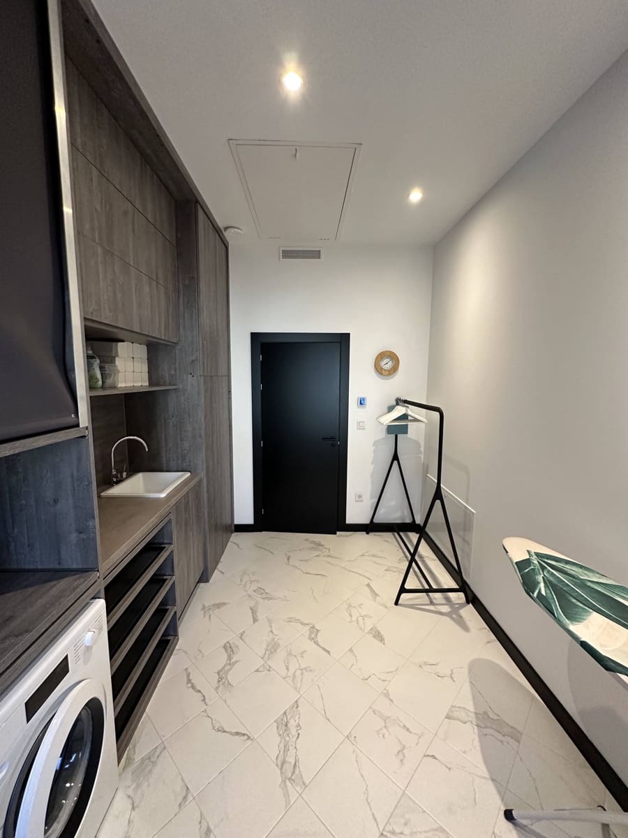 5 soverom Villa til salgs i Granada by med garasje - € 1 400 000 (Ref: 9404573)