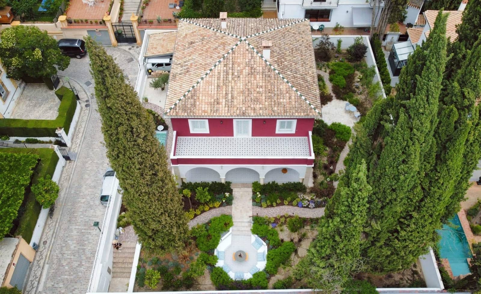 5 soverom Villa til salgs i Granada by med garasje - € 1 400 000 (Ref: 9404573)