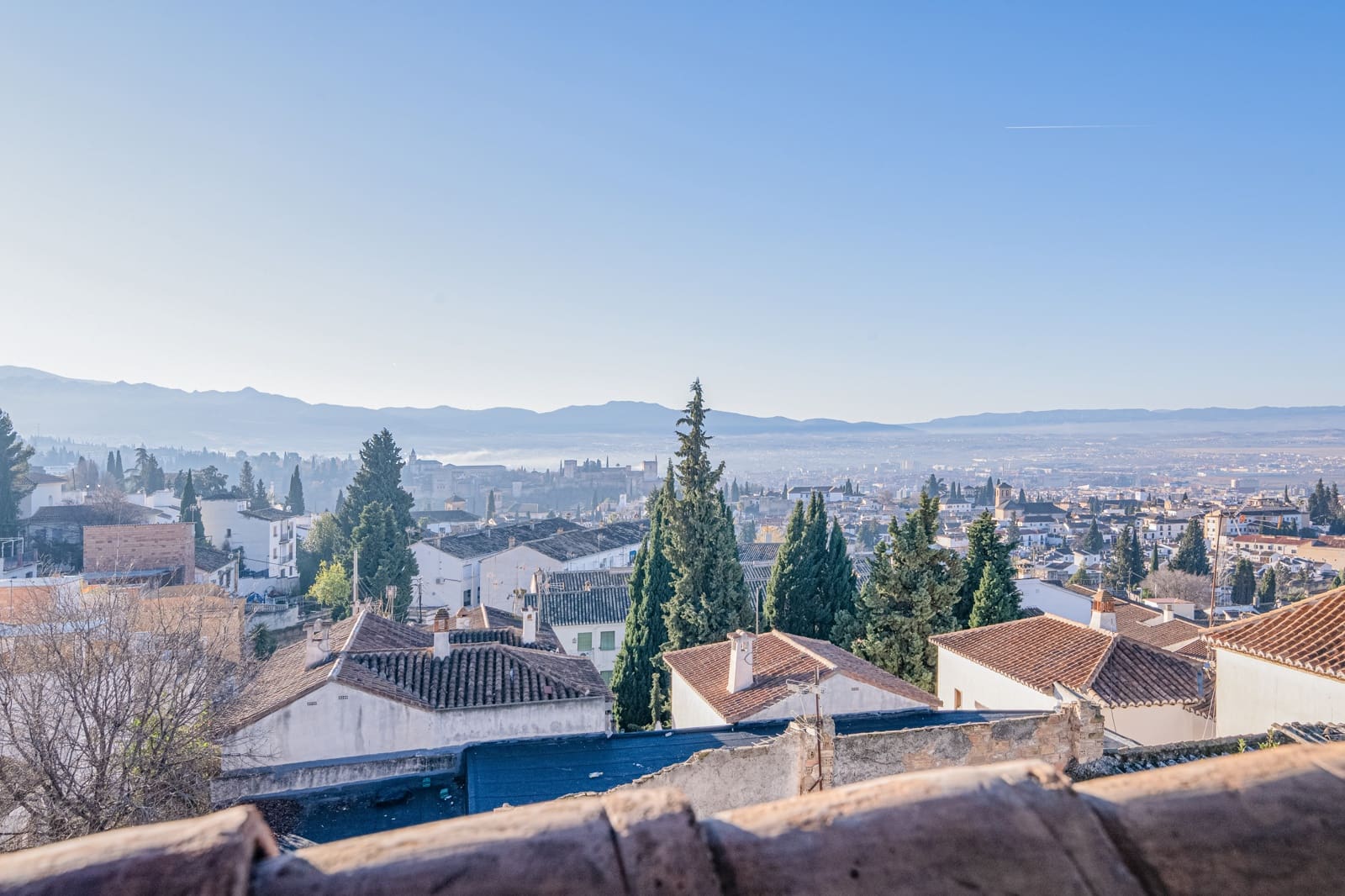 5 slaapkamer Rijtjeshuis te koop in Granada stad met garage - € 449.900 (Ref: 9470641)