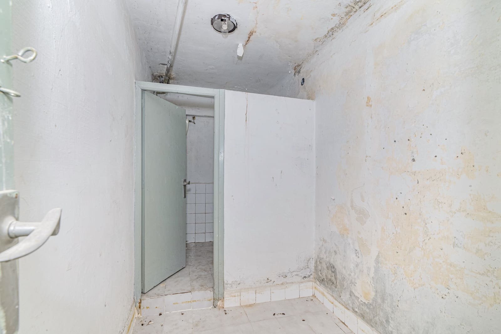 5 slaapkamer Rijtjeshuis te koop in Granada stad met garage - € 449.900 (Ref: 9470641)