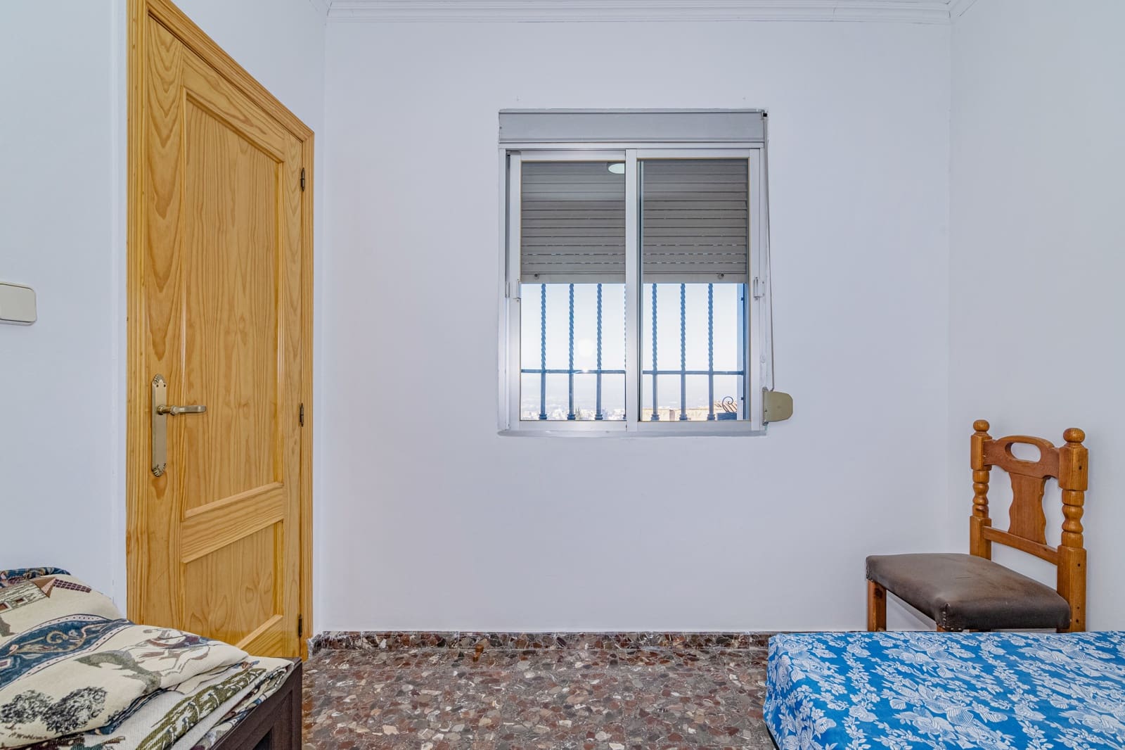 5 slaapkamer Rijtjeshuis te koop in Granada stad met garage - € 449.900 (Ref: 9470641)