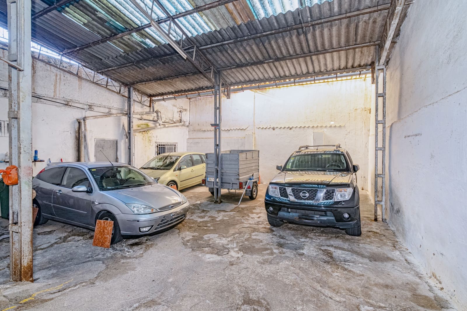 5 slaapkamer Rijtjeshuis te koop in Granada stad met garage - € 449.900 (Ref: 9470641)