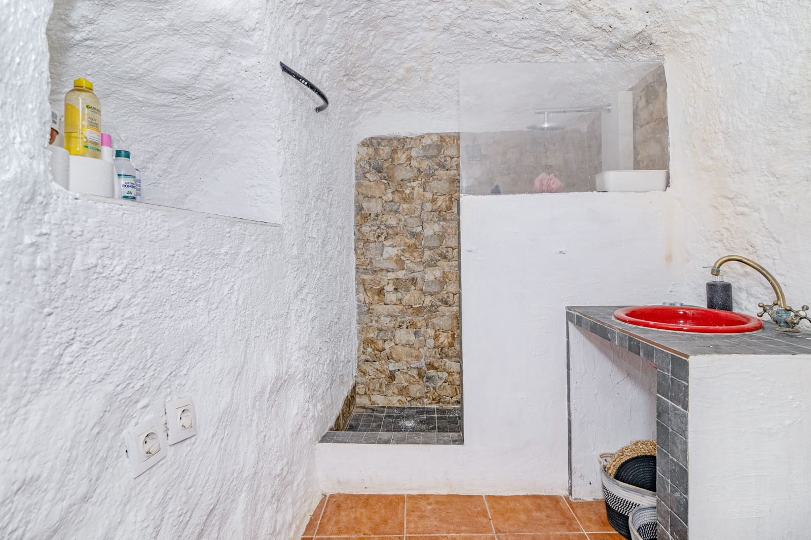 Casa Cueva de 1 habitación en Granada ciudad en venta - 30.000 € (Ref: 9506815)