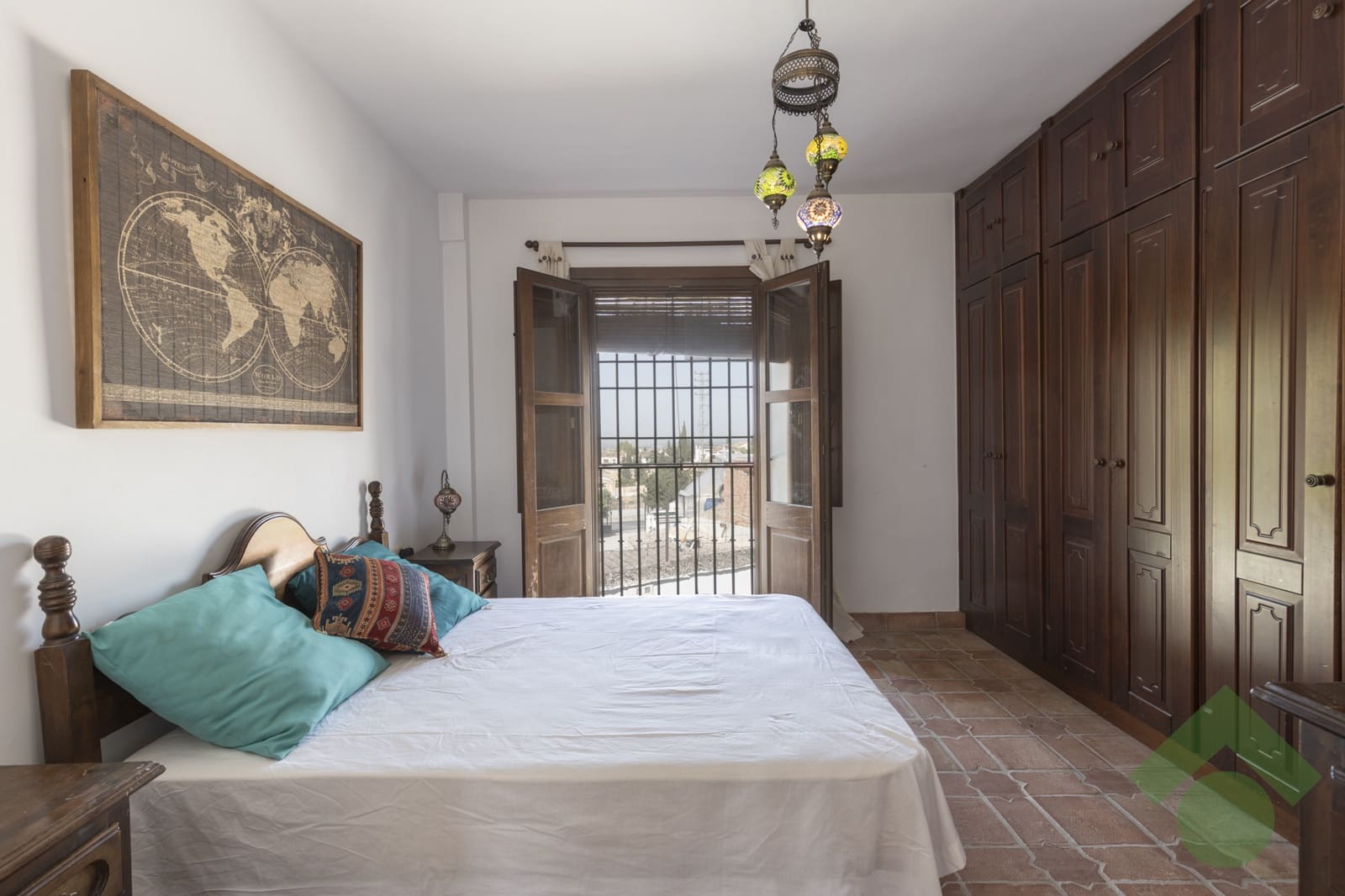 3 bedroom Townhouse for sale in Granada city with pool garage - € 749,900 (Ref: 9506824)