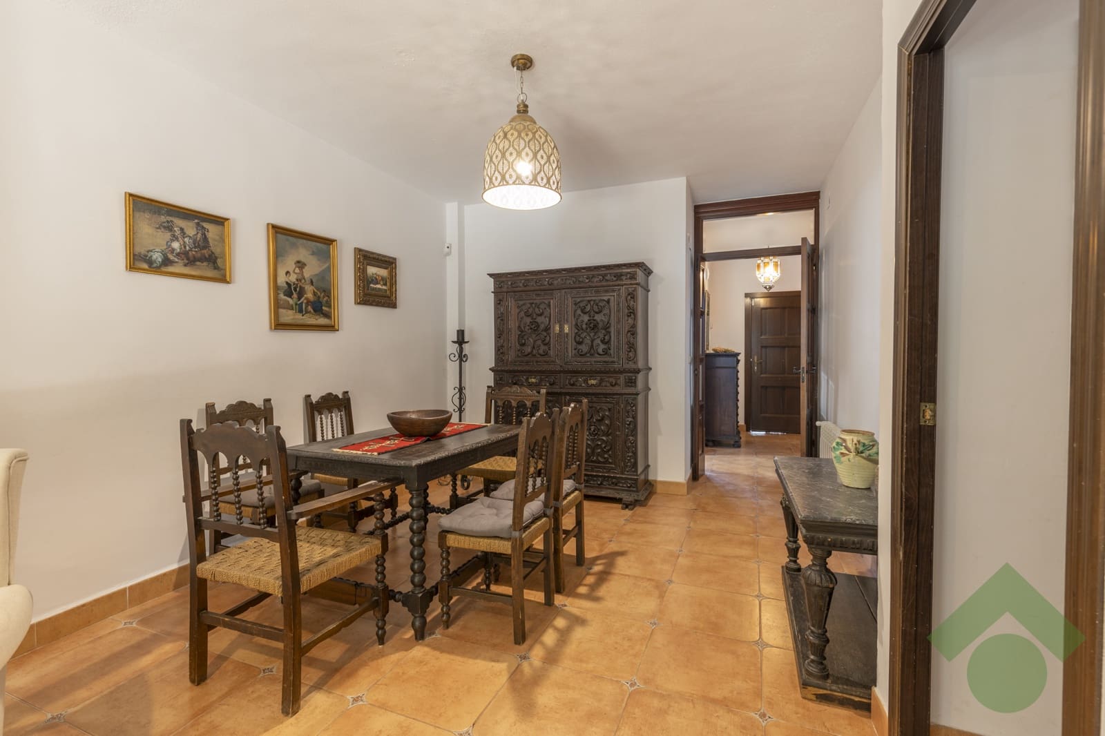 3 bedroom Townhouse for sale in Granada city with pool garage - € 749,900 (Ref: 9506824)